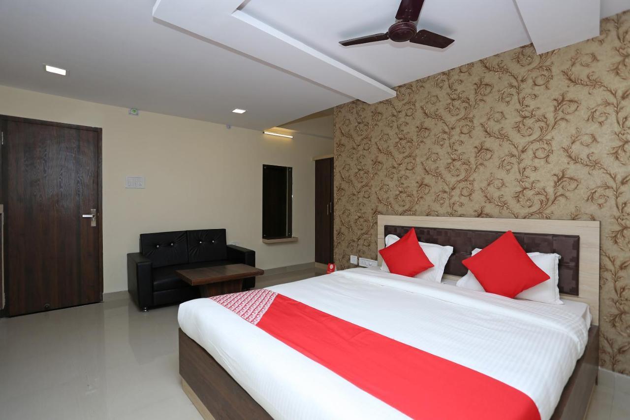 Oyo Flagship 11549 Crystal Inn Jamshedpur Extérieur photo