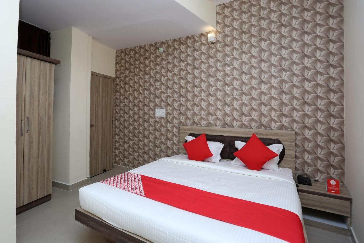 Oyo Flagship 11549 Crystal Inn Jamshedpur Extérieur photo